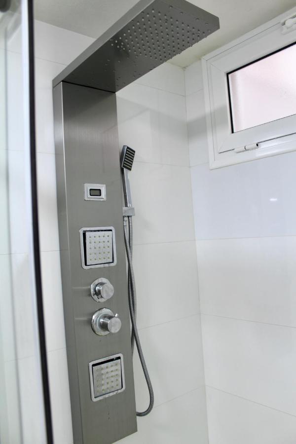 Wish Suite Constancia De Sevilla Exterior photo
